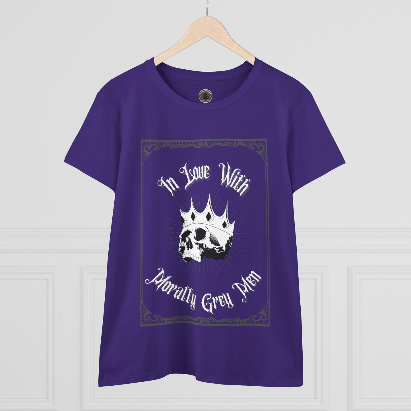 In Love with Morally Grey Men - Dark Romance Novel Cotton Bookworm Shirt for Women