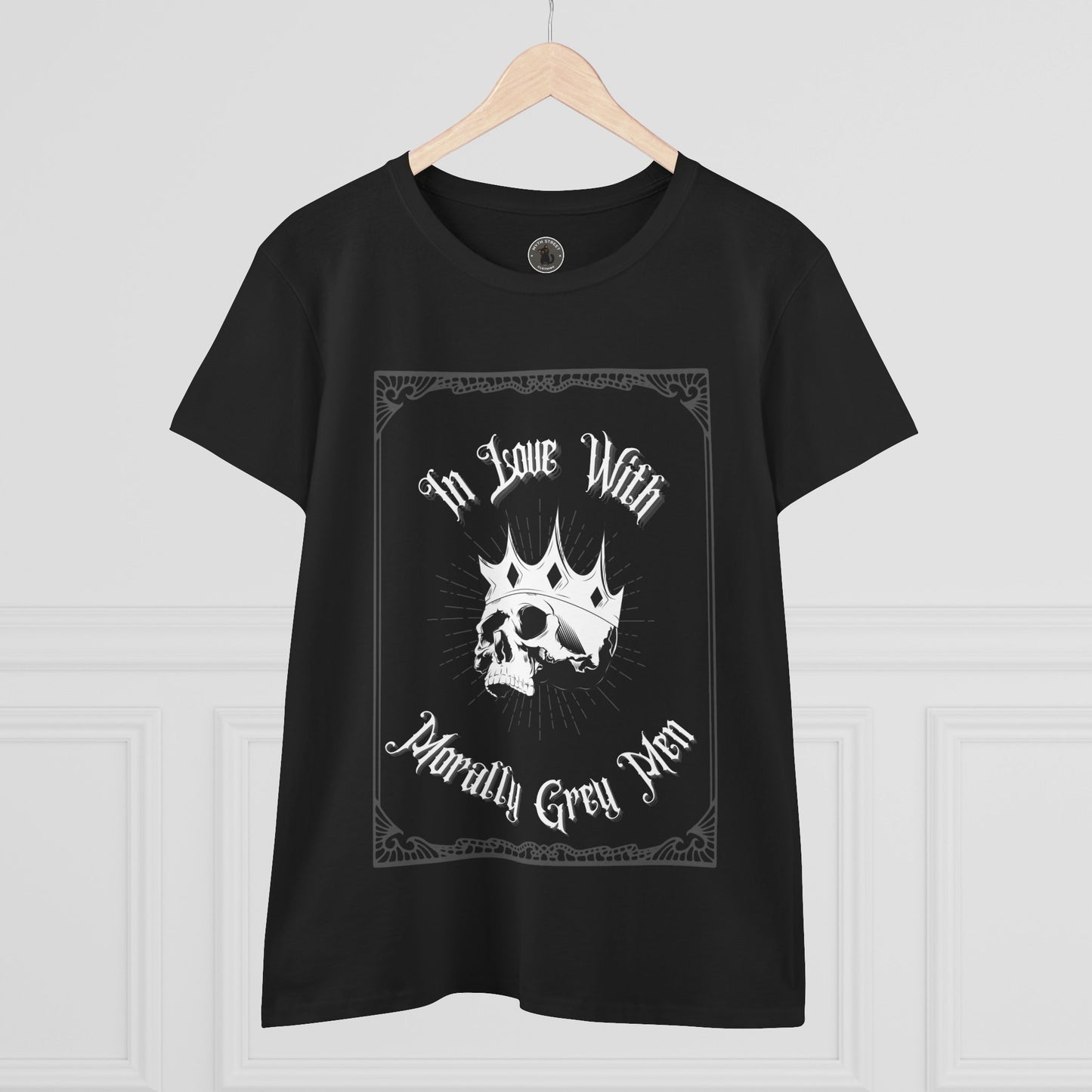 In Love with Morally Grey Men - Dark Romance Novel Cotton Bookworm Shirt for Women